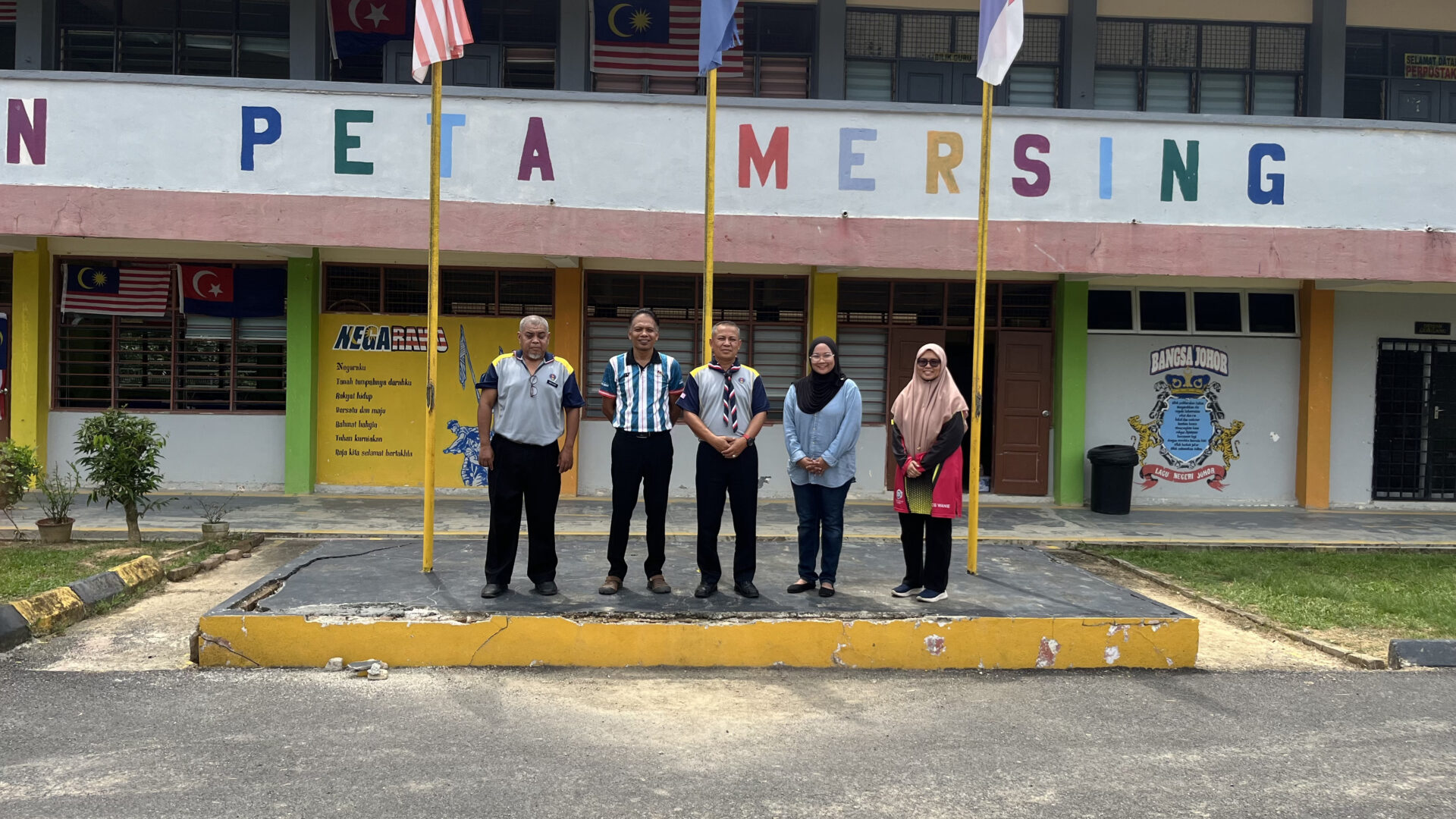 Fieldwork visits to partnered schools in Endau, the district of Mersing, Johor